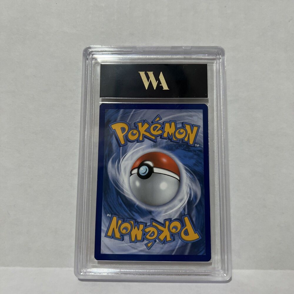 MINT 9 2018 Charizard 3/70 Dragon Majesty Pokemon Card - Picture 2 of 2